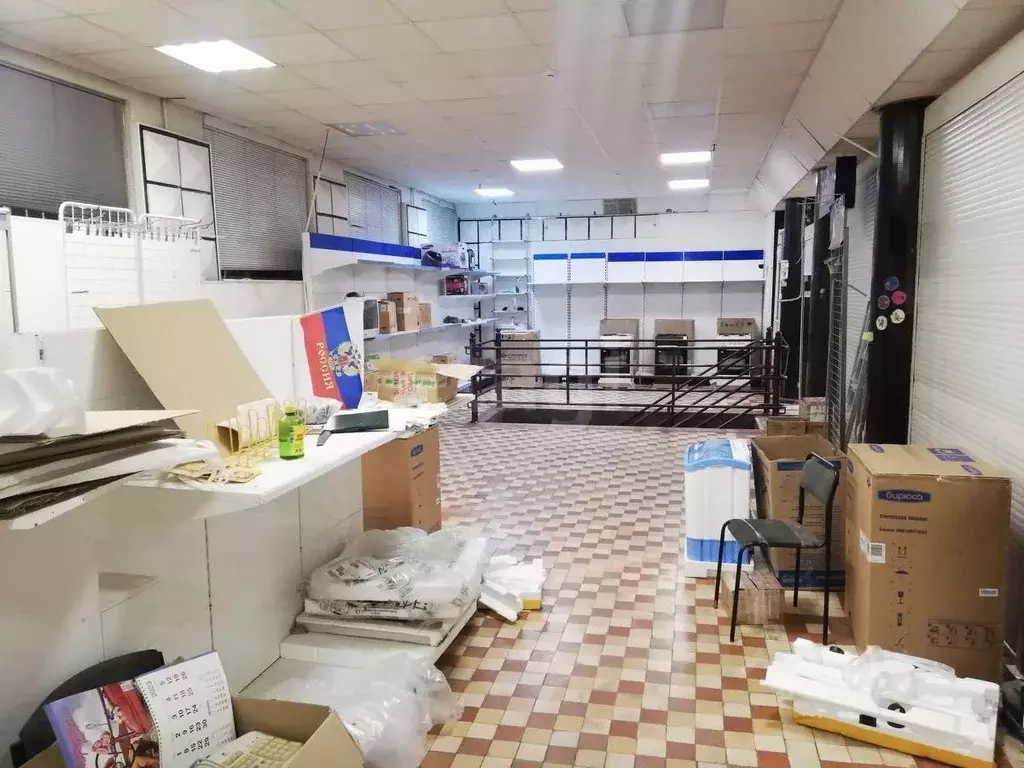 Торговая площадь в Коми, Ухта просп. Ленина, 5 (295 м) - Фото 1