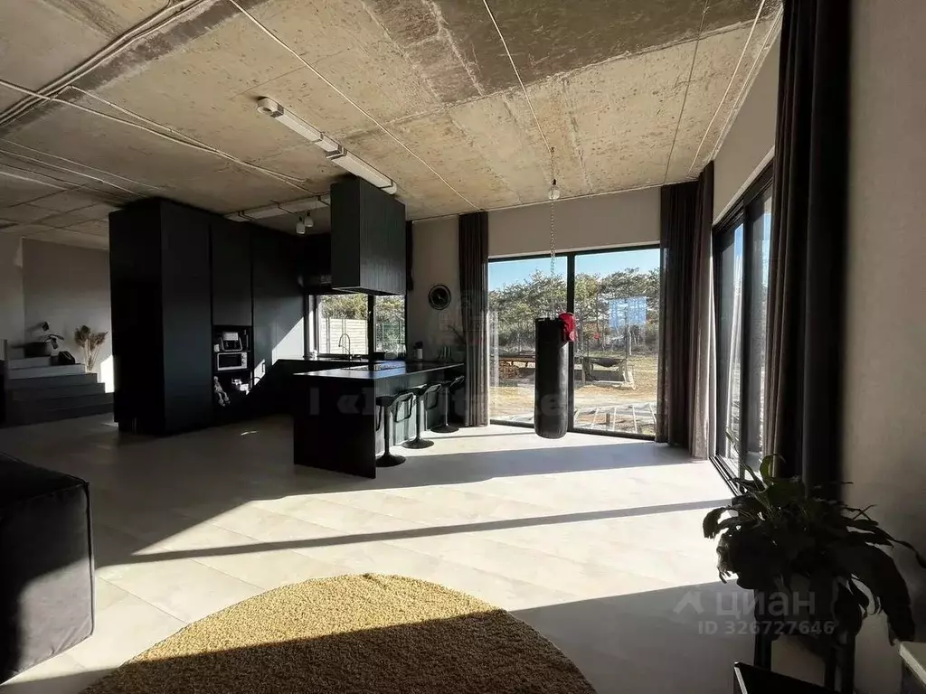 Дом в Севастополь проезд Розовый, 1А (220 м) - Фото 2