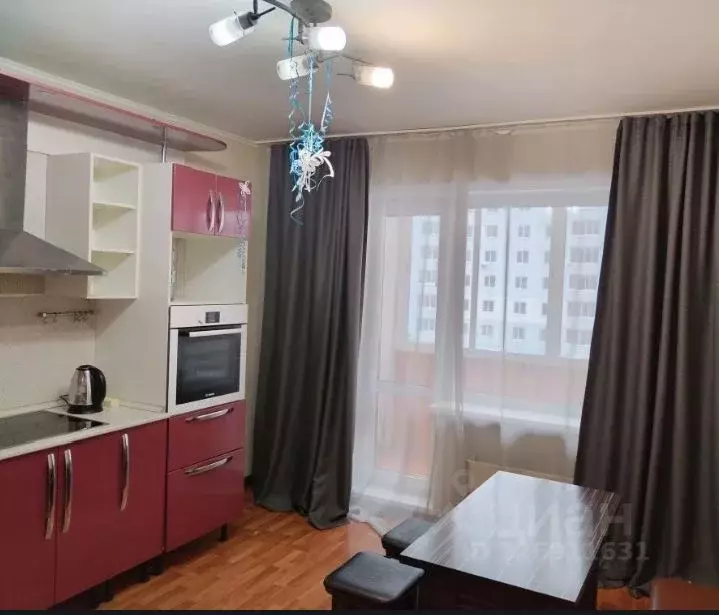 3-к кв. Новосибирская область, Новосибирск ул. Тюленина, 19 (74.0 м) - Фото 1