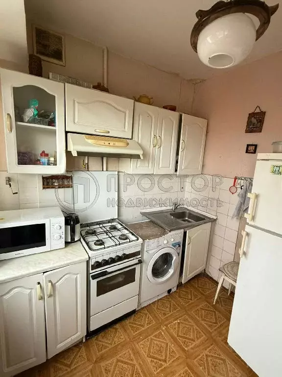 Продается 3-комнатная квартира - Фото 2