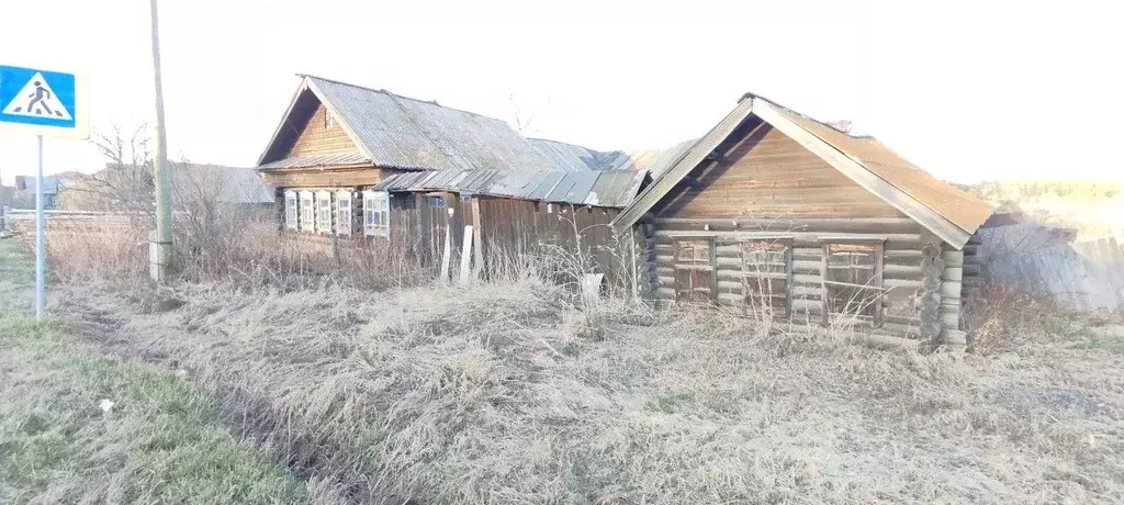 Дом в Свердловская область, с. Кайгородское ул. Ленина, 19 (60 м) - Фото 1