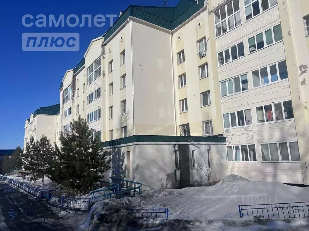 Мусы джалиля 29 альметьевск. Улица маяковского альметьевск. Маяковского 62 альметьевск доктор. Улица маяковского альметьевск. Маяковского 62 альметьевск доктор.
