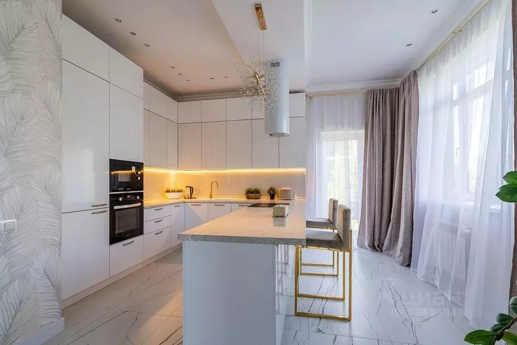 Дом в Москва Президент кп,  (280 м) - Фото 1