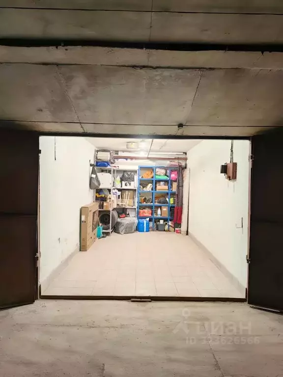 Гараж в Свердловская область, Екатеринбург ВИЗ жилрайон,  (17 м) - Фото 1