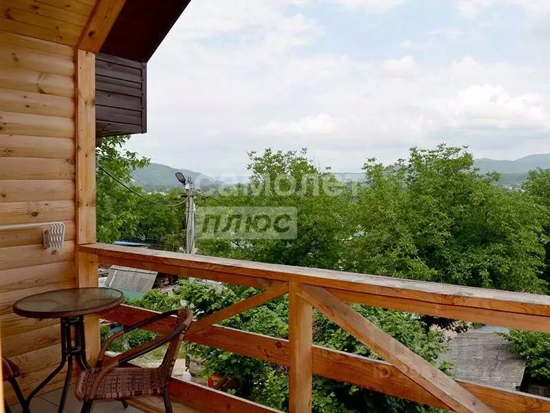 Дом в Адыгея, Майкопский район, пос. Каменномостский ул. Павленко, 21 ... - Фото 1