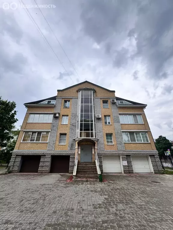 3-комнатная квартира: Киров, улица Свободы, 83 (87.5 м) - Фото 1