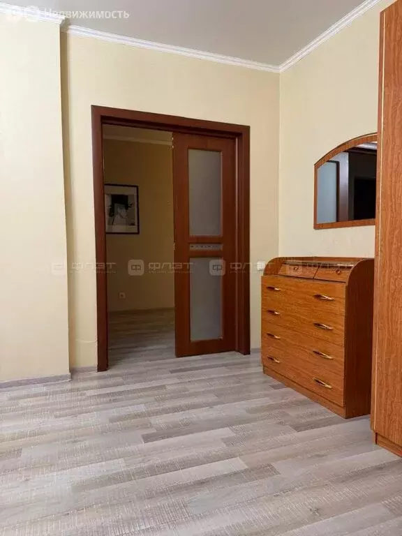 1-комнатная квартира: Казань, улица Гарифа Ахунова, 2 (51 м) - Фото 2