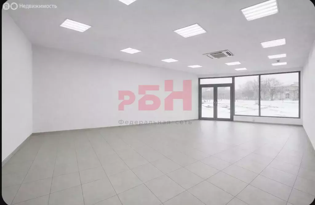 Торговая площадь (94 м) - Фото 1