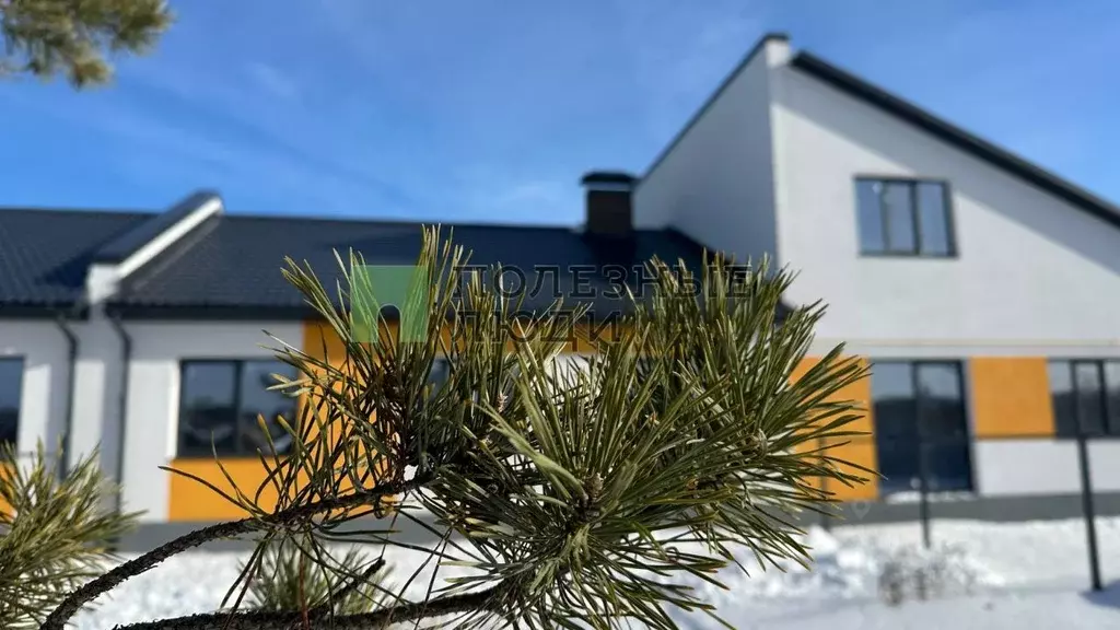 Таунхаус в Самарская область, Сызрань Бузулукская ул., 12 (126 м) - Фото 1