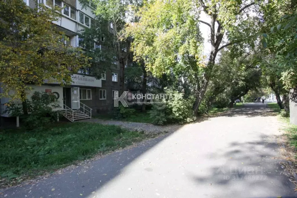 Помещение свободного назначения в Челябинская область, Челябинск ул. ... - Фото 1