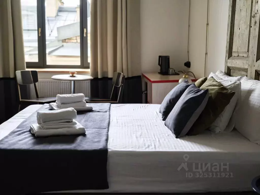 Комната Санкт-Петербург ул. Жуковского, 33 - Фото 2