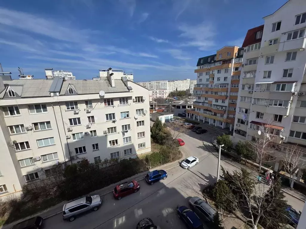 1-к кв. Севастополь ул. Астана Кесаева, 10А (50.2 м) - Фото 1