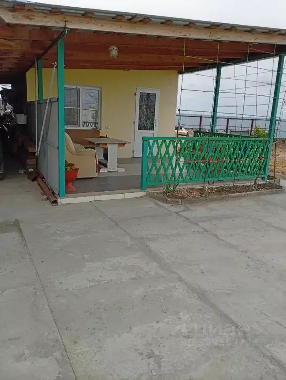 Дом в Астраханская область, Икрянинский район, с. Федоровка Советская ... - Фото 1
