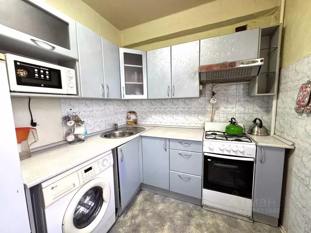 3-к кв. Удмуртия, Ижевск ул. Карла Маркса, 438 (54.3 м) - Фото 0