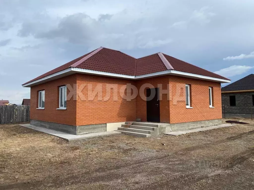 Дом в Хакасия, Усть-Абаканский район, с. Калинино ул. Благодатная (100 ... - Фото 1