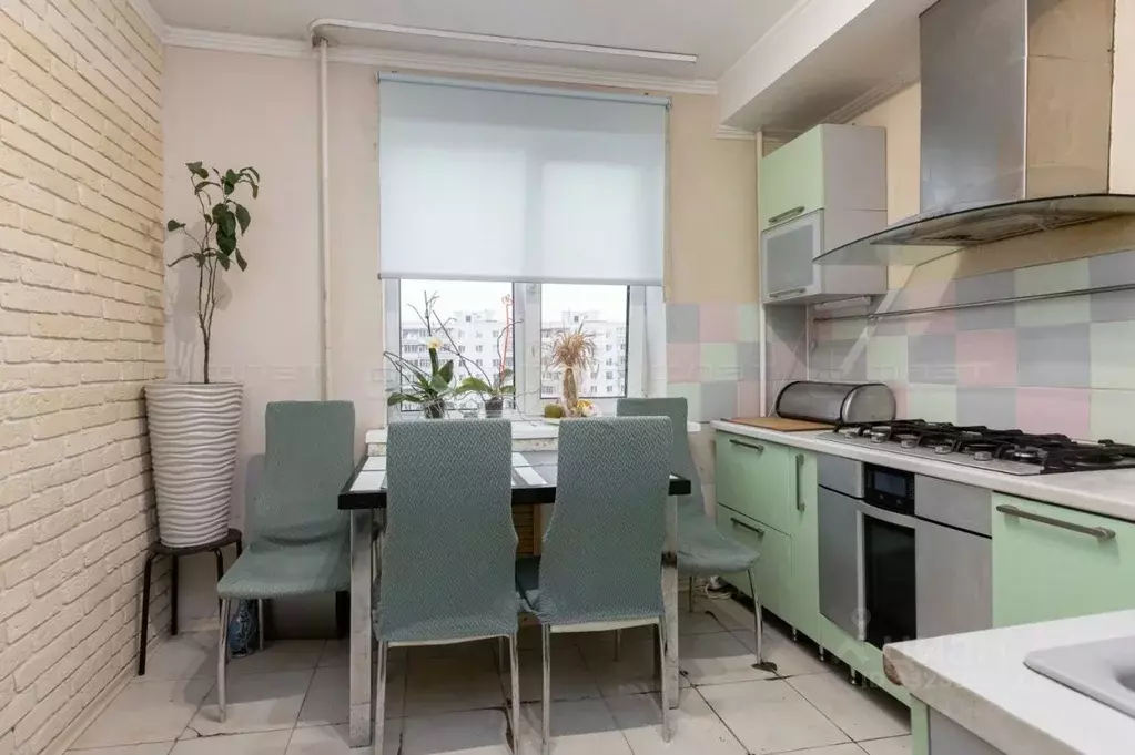2-к кв. Татарстан, Казань ул. Адоратского, 6 (53.3 м) - Фото 1