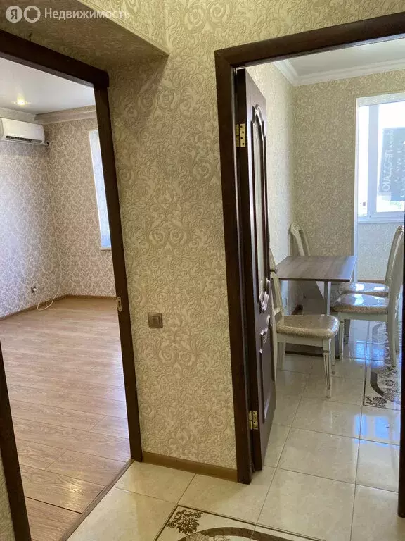 1-комнатная квартира: Владикавказ, Весенняя улица, 50А (43 м) - Фото 1