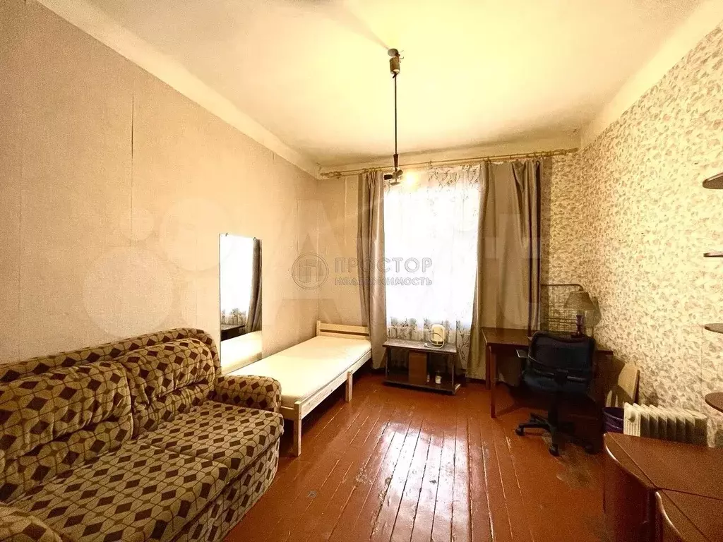 Комната 15,7 м в 4-к., 2/3 эт. - Фото 1