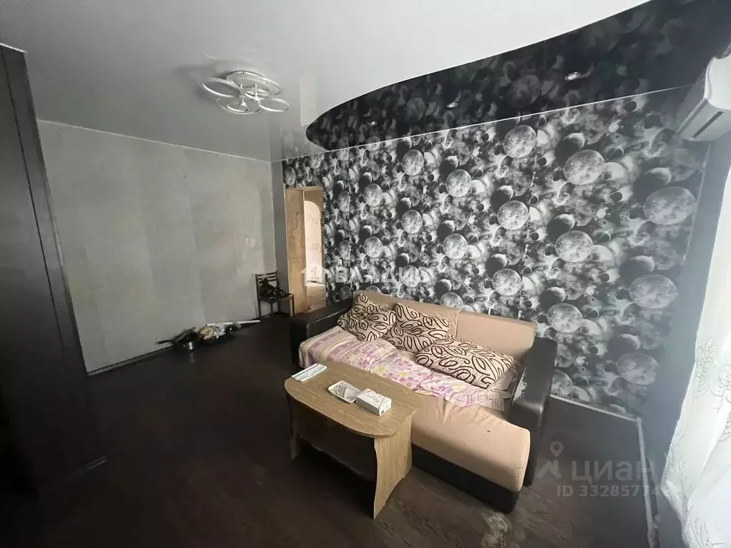 2-к кв. Волгоградская область, Камышин Революционная ул., 14А (39.4 м) - Фото 2