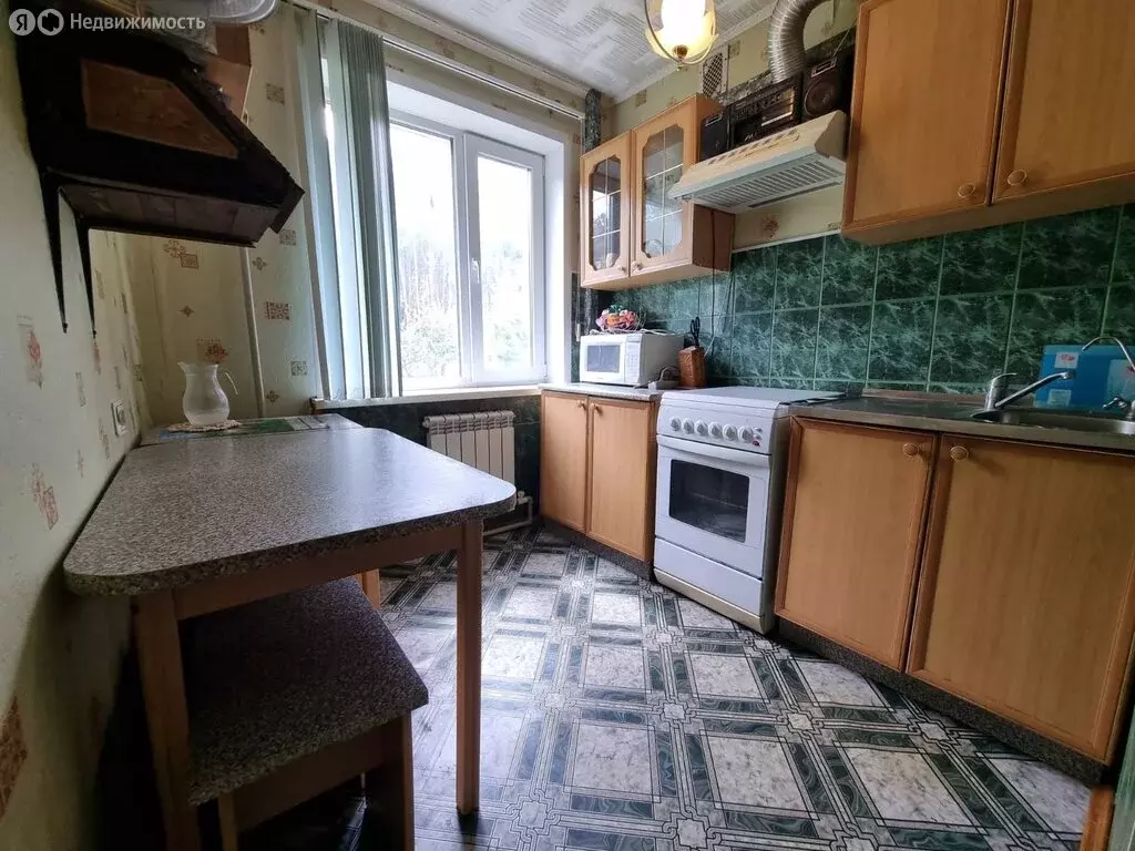 4-комнатная квартира: Борисоглебск, Юго-Восточный микрорайон, 5 (61.5 ... - Фото 1