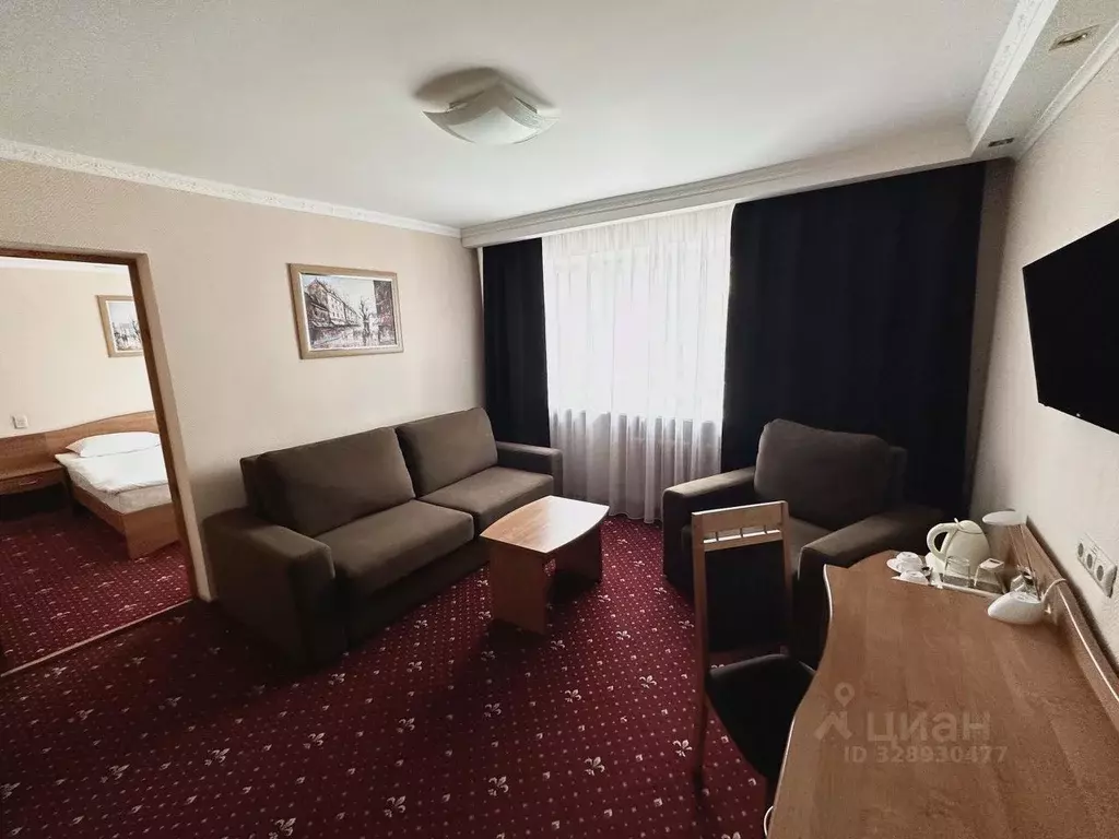 Комната Пермский край, Пермь Комсомольский просп., 27 (35.0 м) - Фото 1