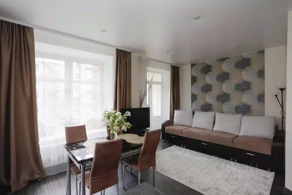 3-к кв. Иркутская область, Иркутск Советская ул., 115В (75.5 м) - Фото 0