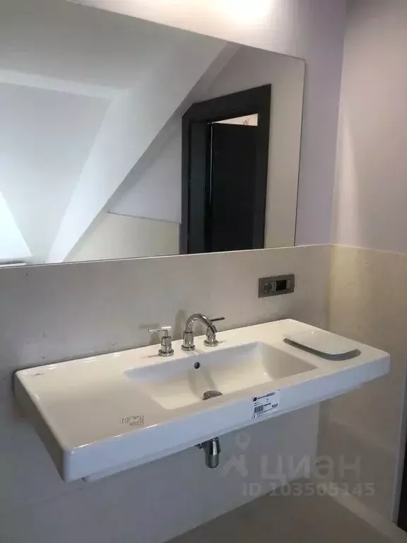 3-к кв. Санкт-Петербург Большая Конюшенная ул., 17 (100.0 м) - Фото 1