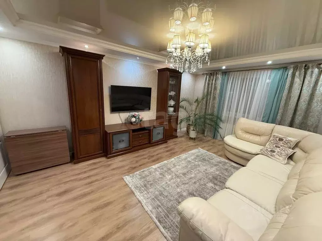 3-к кв. Ямало-Ненецкий АО, Салехард ул. Имени Василия Подшибякина, 46Б ... - Фото 2