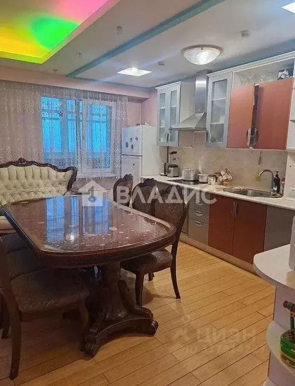 3-к кв. Бурятия, Улан-Удэ ул. Добролюбова, 37 (79.0 м) - Фото 1
