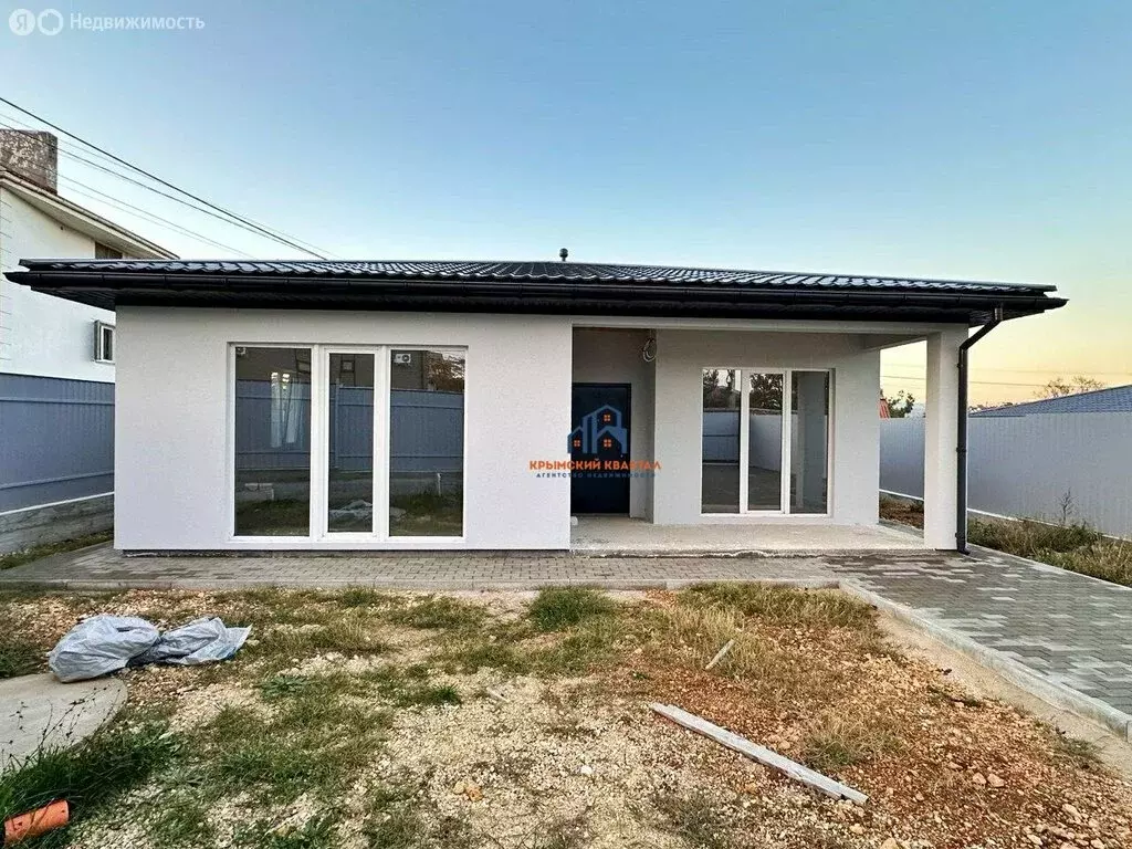 Дом в Севастополь, Монастырское шоссе (120 м) - Фото 1