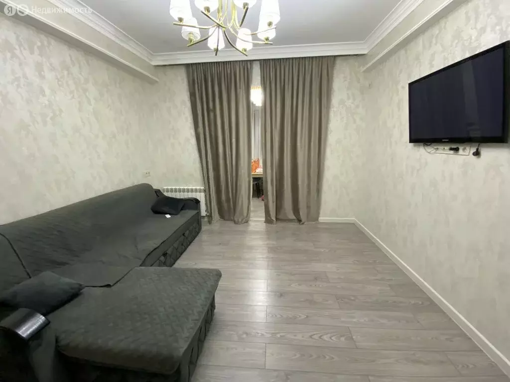 2-комнатная квартира: Махачкала, улица Ибрагима-Хаджи Урадинского, 9 ... - Фото 1