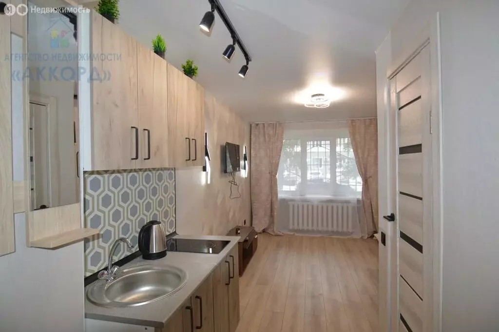 1к в 5-комнатной квартире (20.8 м) - Фото 1
