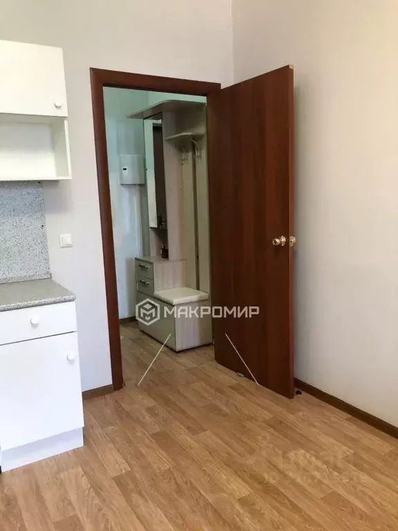 Студия Ханты-Мансийский АО, Сургутский район, пос. Солнечный ... - Фото 0