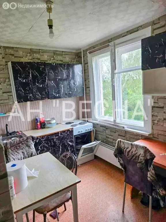 3-комнатная квартира: Искитим, микрорайон Центральный, 22А (56.2 м) - Фото 2