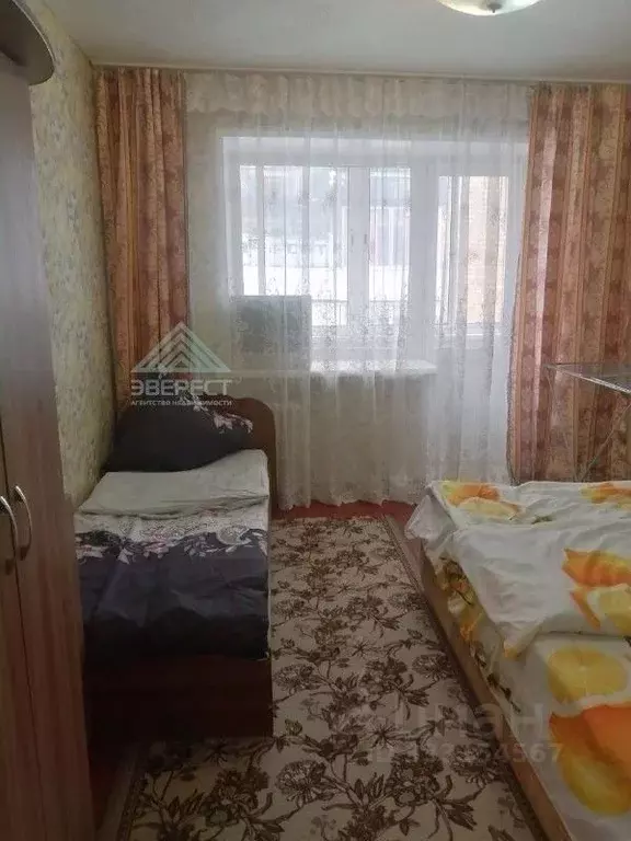 4-к кв. Хакасия, Аскизский район, Вершина Теи рп ул. Советская, 34 ... - Фото 1