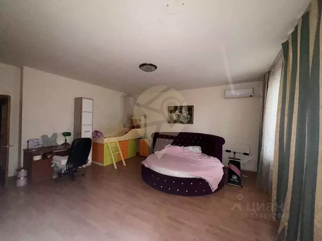 Студия Белгородская область, Старый Оскол Степной мкр, 1 (67.5 м) - Фото 1