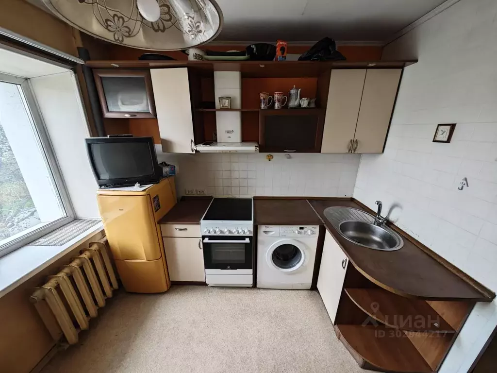 1-к кв. Приморский край, Владивосток просп. 100-летия Владивостока, 24 ... - Фото 1