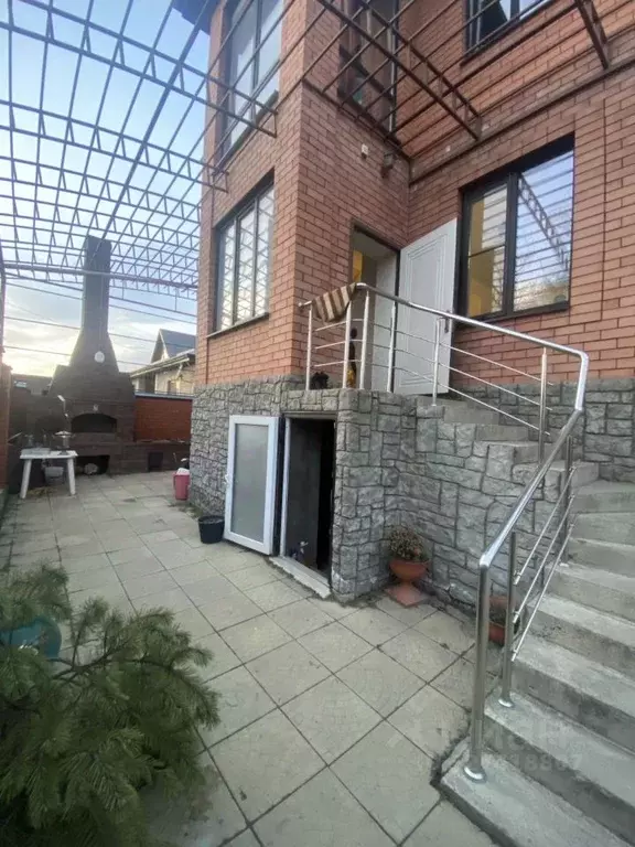 Дом в Ставропольский край, Ессентуки ул. Имени А. Трощева, 60 (282 м) - Фото 1