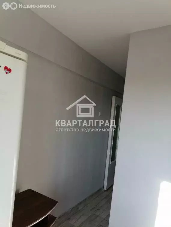 1-комнатная квартира: Саяногорск, микрорайон Ленинградский, 25Б (32 м) - Фото 1