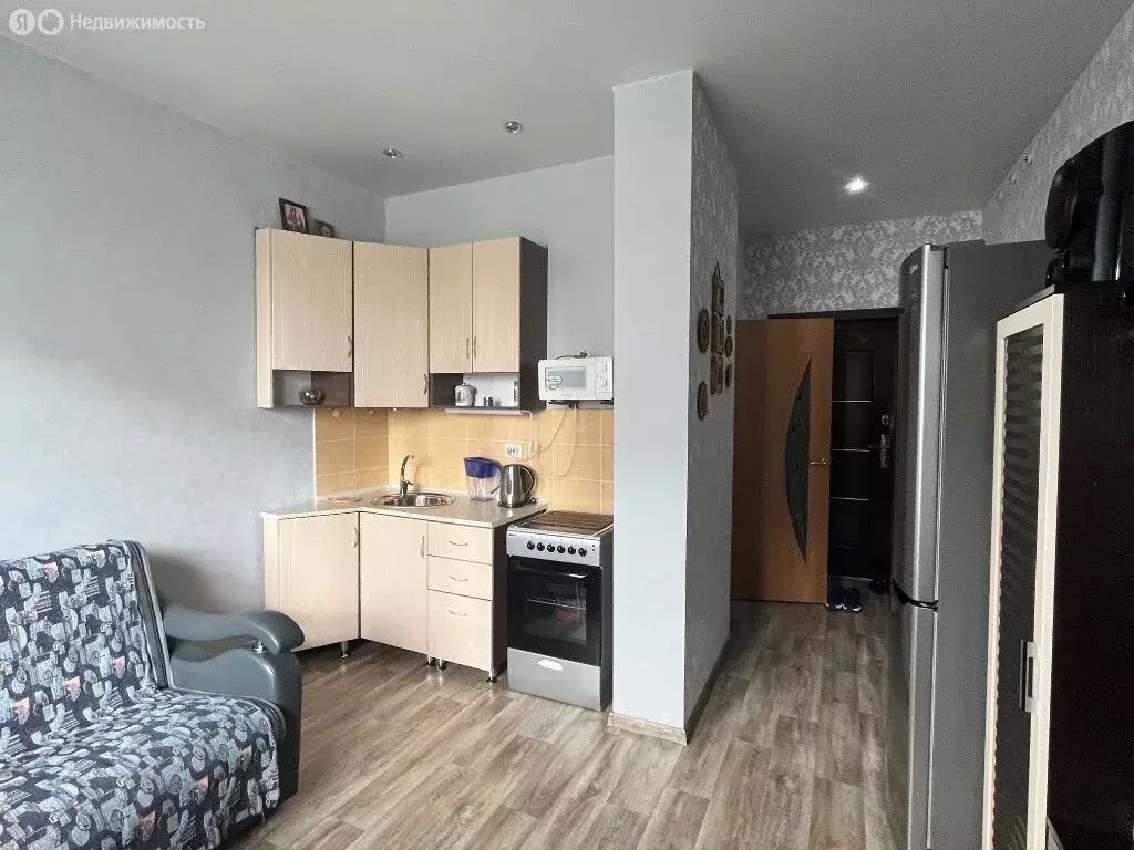 Квартира-студия: Новосибирск, улица Виктора Уса, 11 (18 м) - Фото 0