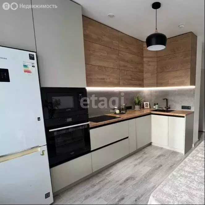 4-комнатная квартира: Пермь, улица Овчинникова, 15А (79.6 м) - Фото 1