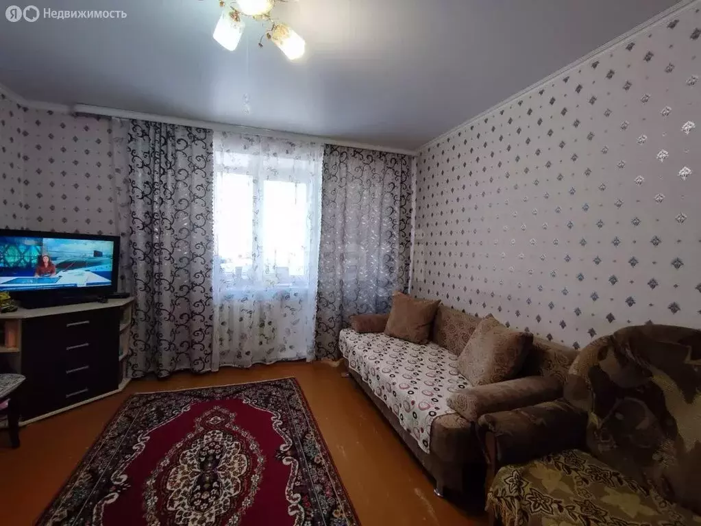 3-комнатная квартира: Куеда, улица Карла Либкнехта, 37 (61.8 м) - Фото 0