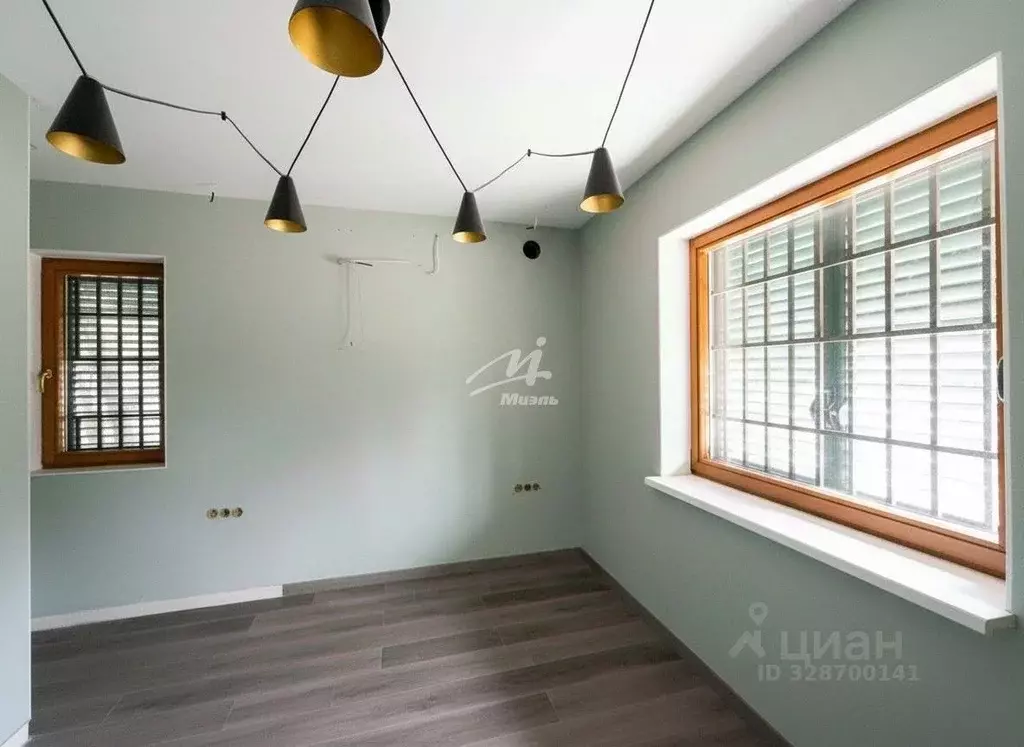 3-к кв. Крым, Ялта муниципальный округ, Гаспра пгт ул. Маратовская, 29 ... - Фото 1