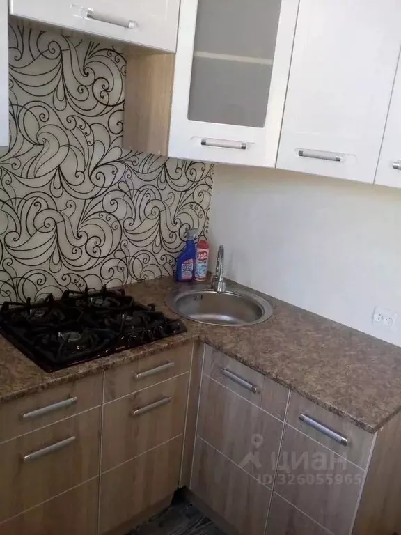 1-к кв. Ленинградская область, Тихвин 3-й мкр, 35 (24.0 м) - Фото 1