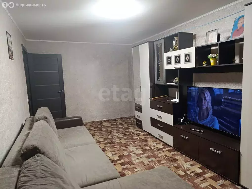 2-комнатная квартира: Южноуральск, улица Куйбышева, 42А (42.6 м) - Фото 1