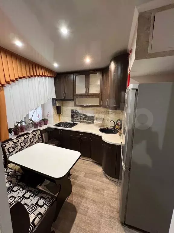 2-к. квартира, 42 м, 1/5 эт. - Фото 0