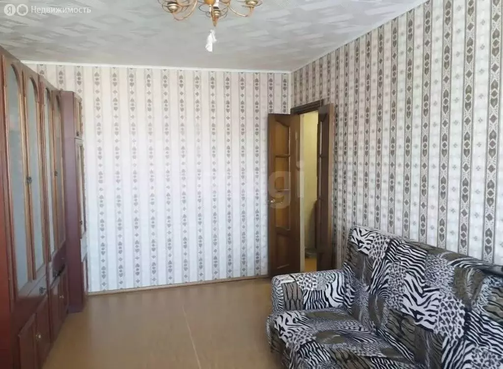 3-комнатная квартира: Рыбинск, Волжская набережная, 175Б (62 м) - Фото 2