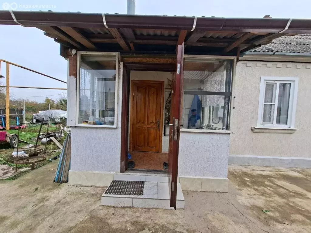 Дом в Новотитаровская, Степная улица (70 м) - Фото 2