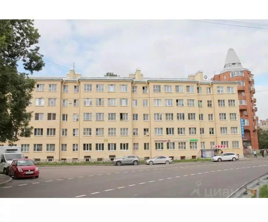 Комната Санкт-Петербург 13-я Васильевского острова линия, 80 (25.9 м) - Фото 0