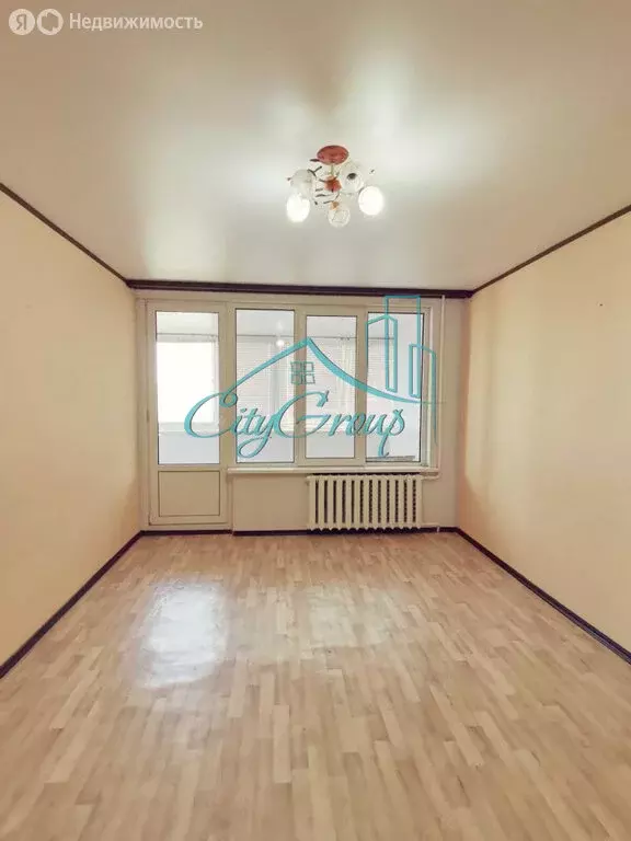3-комнатная квартира: Оренбург, улица Чкалова, 31 (60 м) - Фото 0